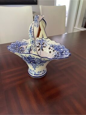 Jay Wilfred hand painted, hand crafted Portugese Ceramics. Decision of Sadek
